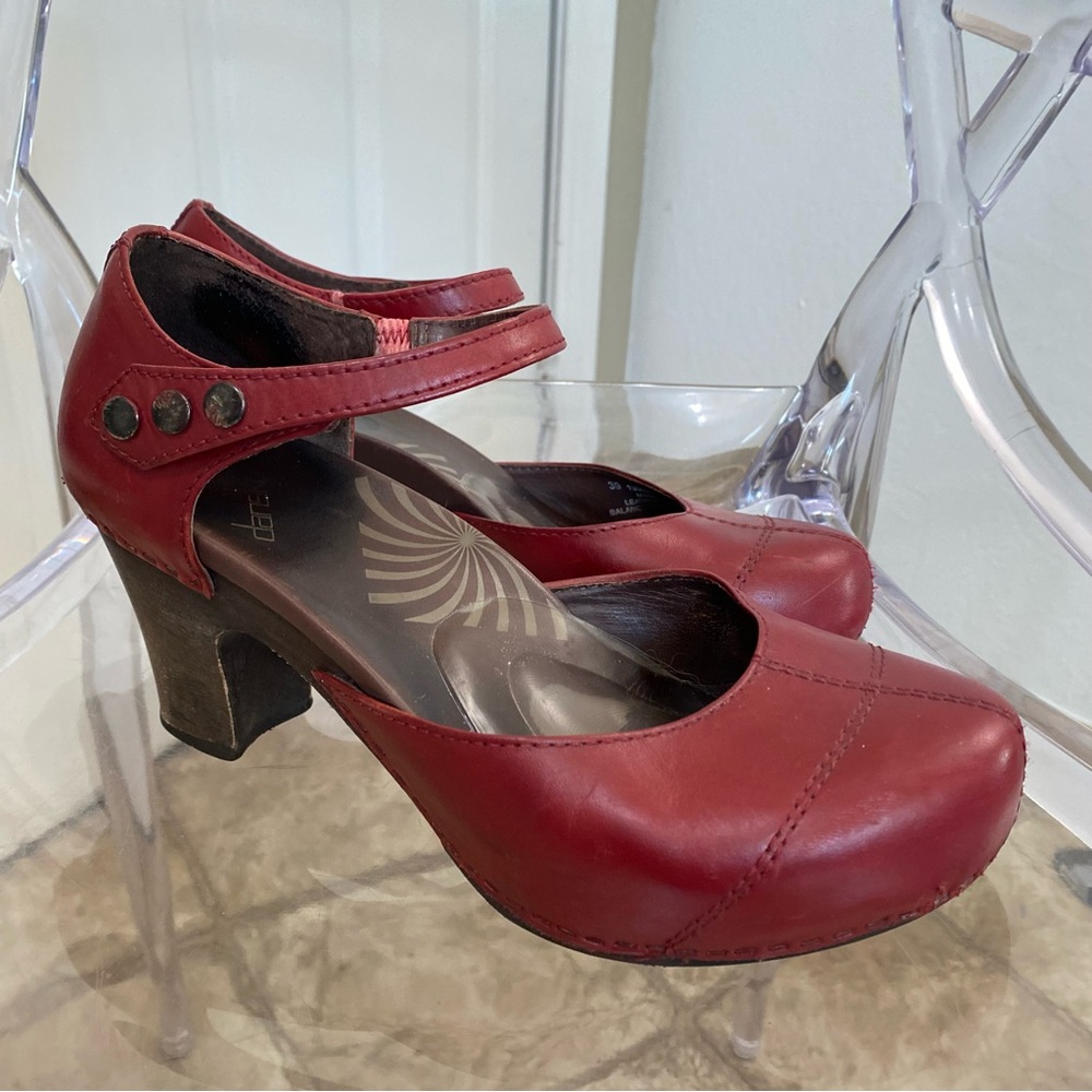 Dansko Women’s 10 Red Leather Clog Wooden Heels Snap Button Closure Strap